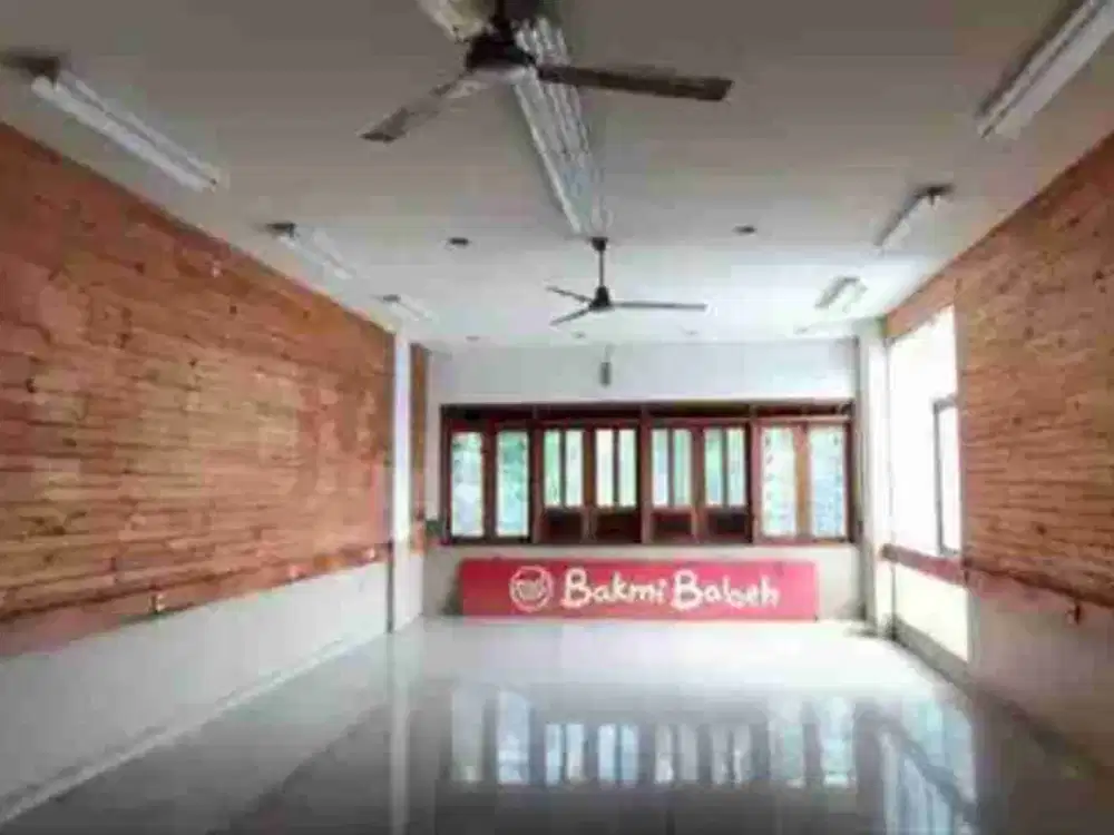 MURAH ANTAPANI MAINROAD SAMPING SUPERINDO 3LANTAI HARGA 1.950M NEGO