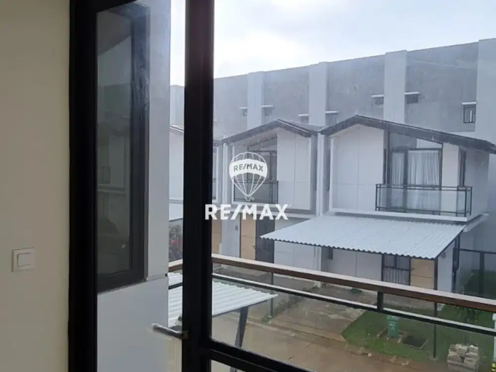 Rumah  sell Fast bagus dijual Lippo Karawaci Cendana parc