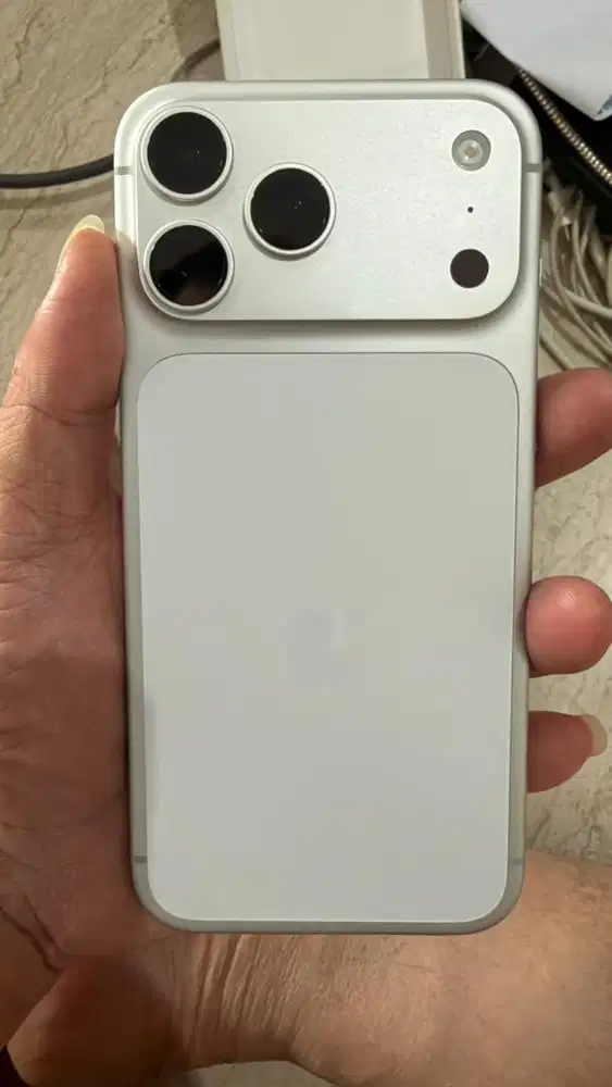 Iphone 17 promax 256 grs sampai desember