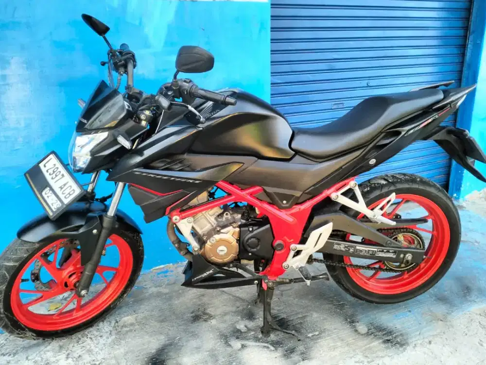Honda CB150R StreetFire 2019 pajak hidup lokasi jl Kalisari Damen 102