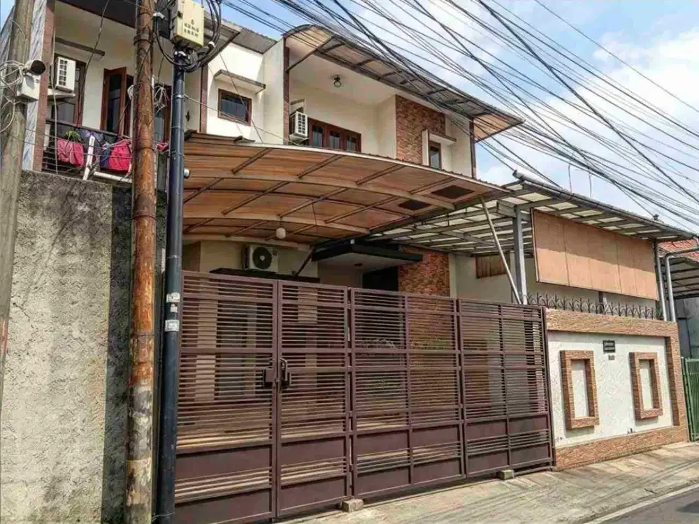 RUMAH LUAS, HARGA MENARIK! DIJUAL DI KOMPLEK ABADI DUREN SAWIT, JAKARTA TIMUR