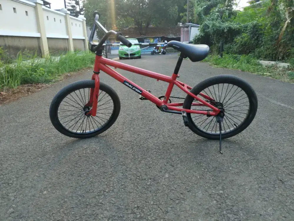 sepeda senator BMX