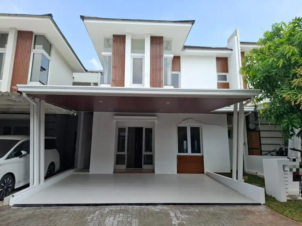 Lh&La. Dijual Rumah 2 Lantai Kota Wisata Siap Huni
