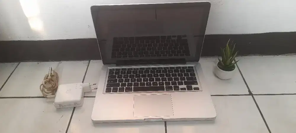 Macbook pro core i5 ram 8gb