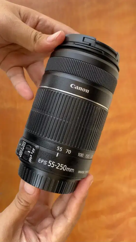 Lensa Canon EF 55-250mm IS II