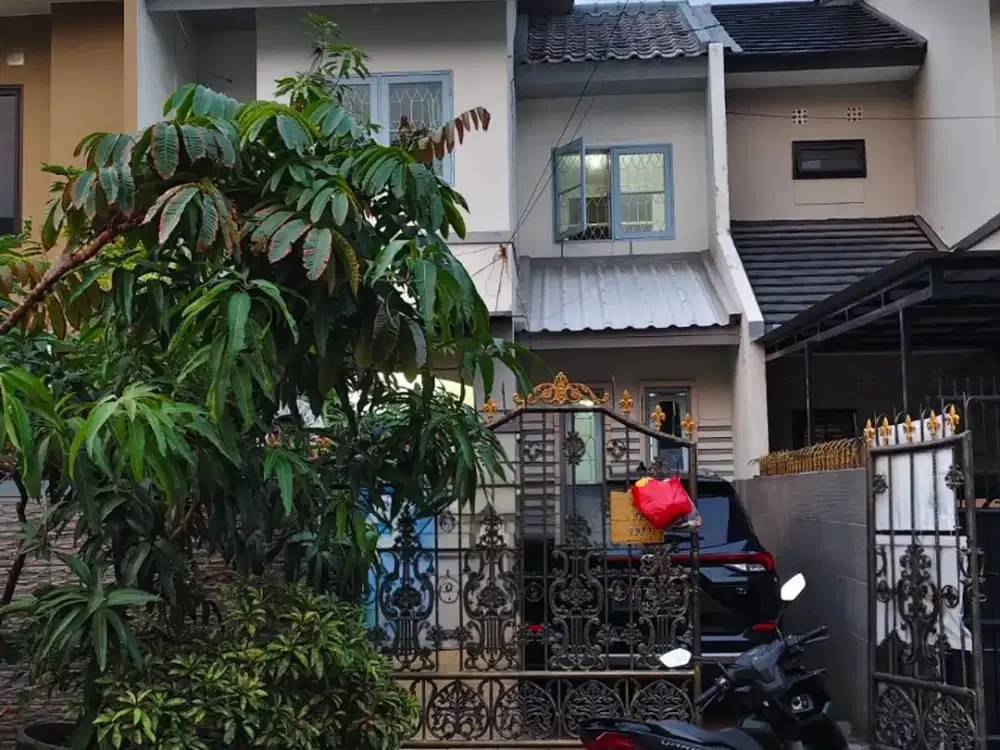 Rumah Asri 2 Lantai di Taman Surya 5 Kalideres