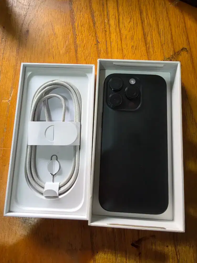 Iphone 16 pro resmi