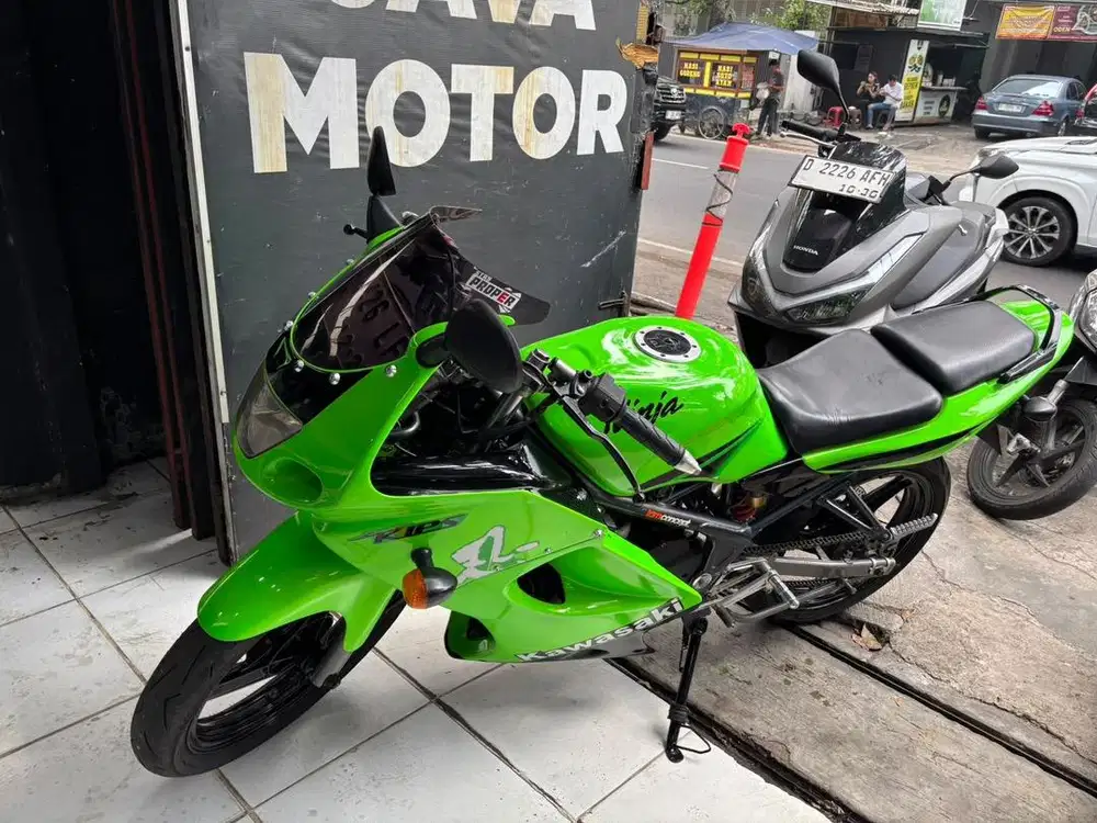 Jual motor kawasaki ninja rr 2011