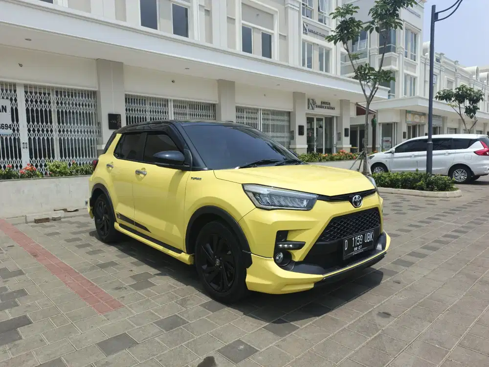 TOYOTA RAIZE GR 1.0 TURBO TWOTONE 2022