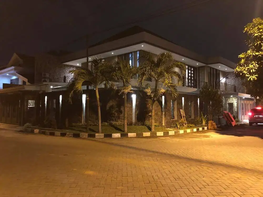 Dijual Rumah Mewah Surabaya Selatan Medokan Asri