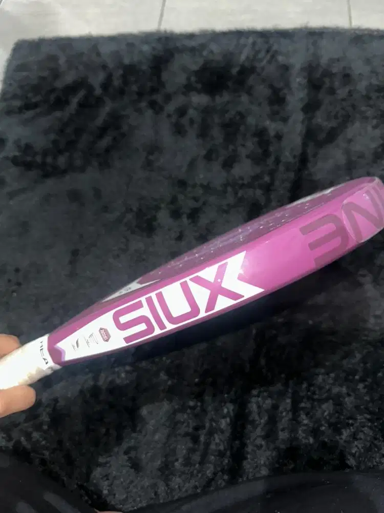 SIUX ASTRA HYBRID 2026 RACKET PADEL LIKE NEW
