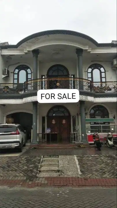DIJUAL MURAH RUMAH MODEL CLASSIC VILLA TAMAN TELAGA CITRALAND UTAMA