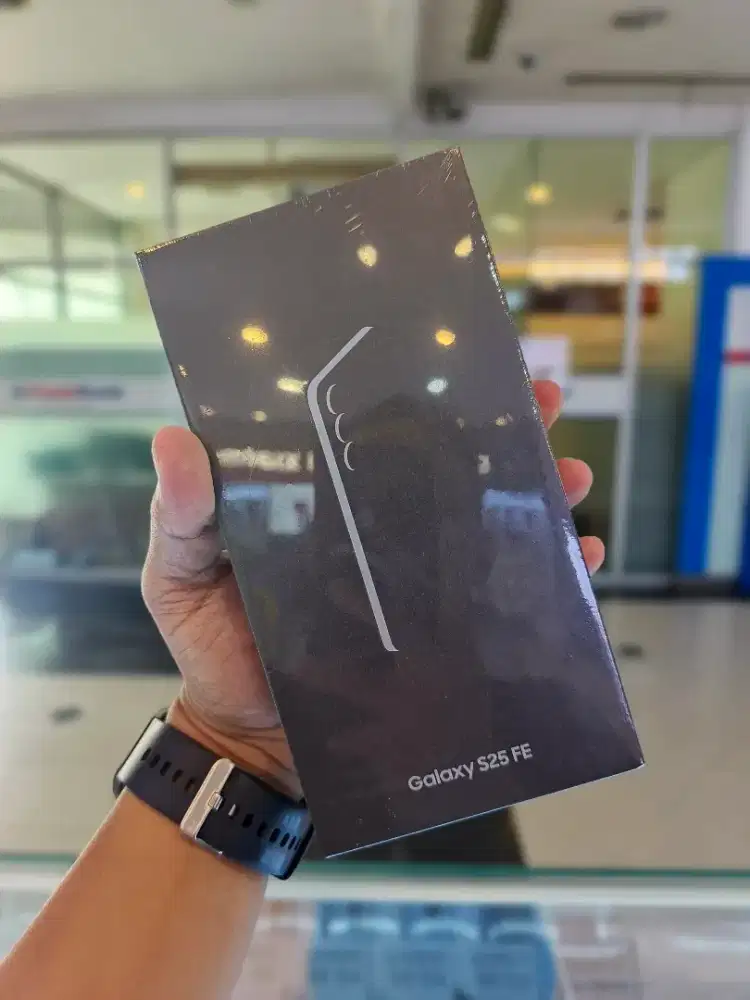 Galaxy S25 FE 8/256GB New Garansi Resmi SEIN 1 Tahun