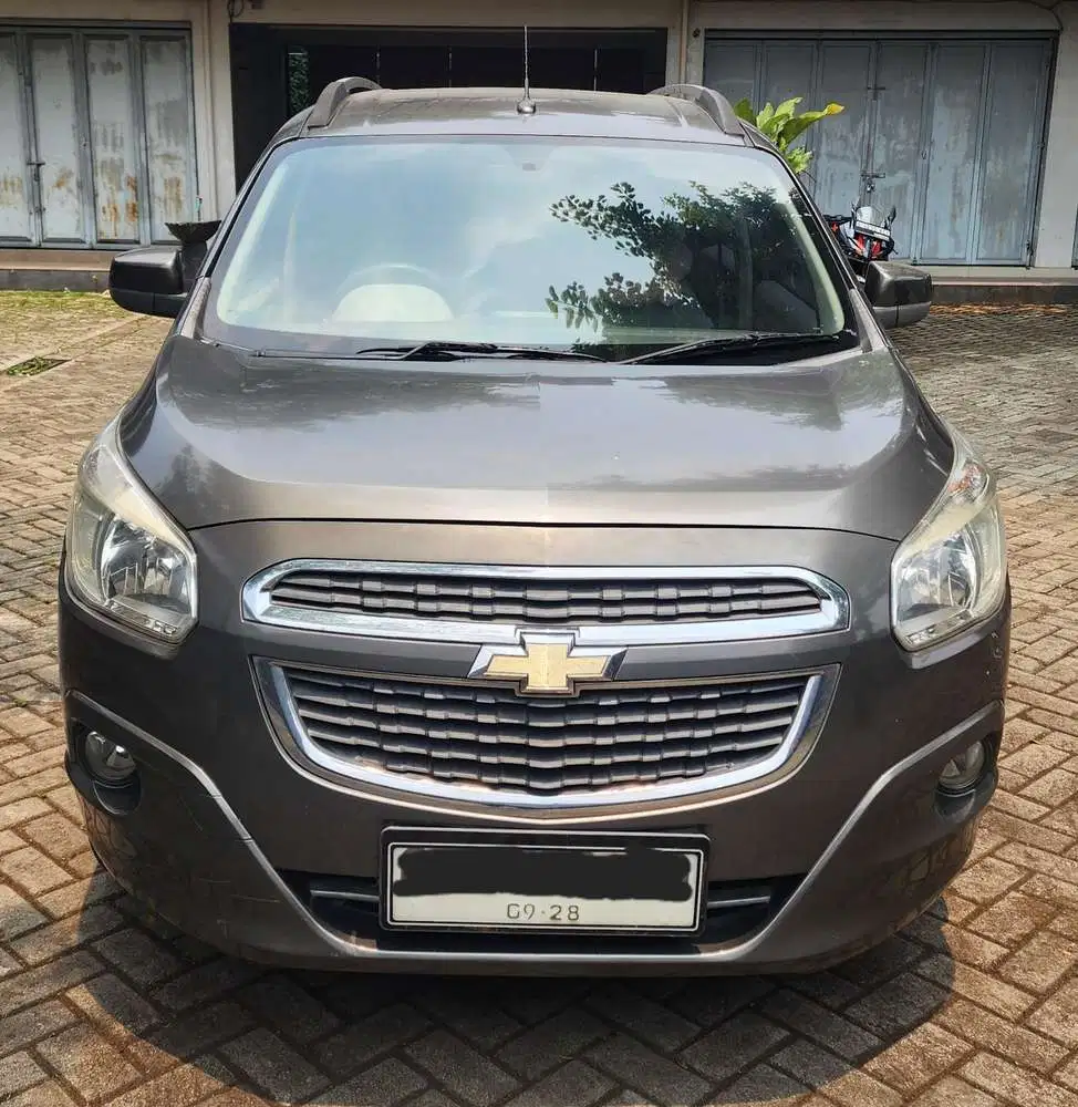 Chevrolet Spin 2013 Bensin