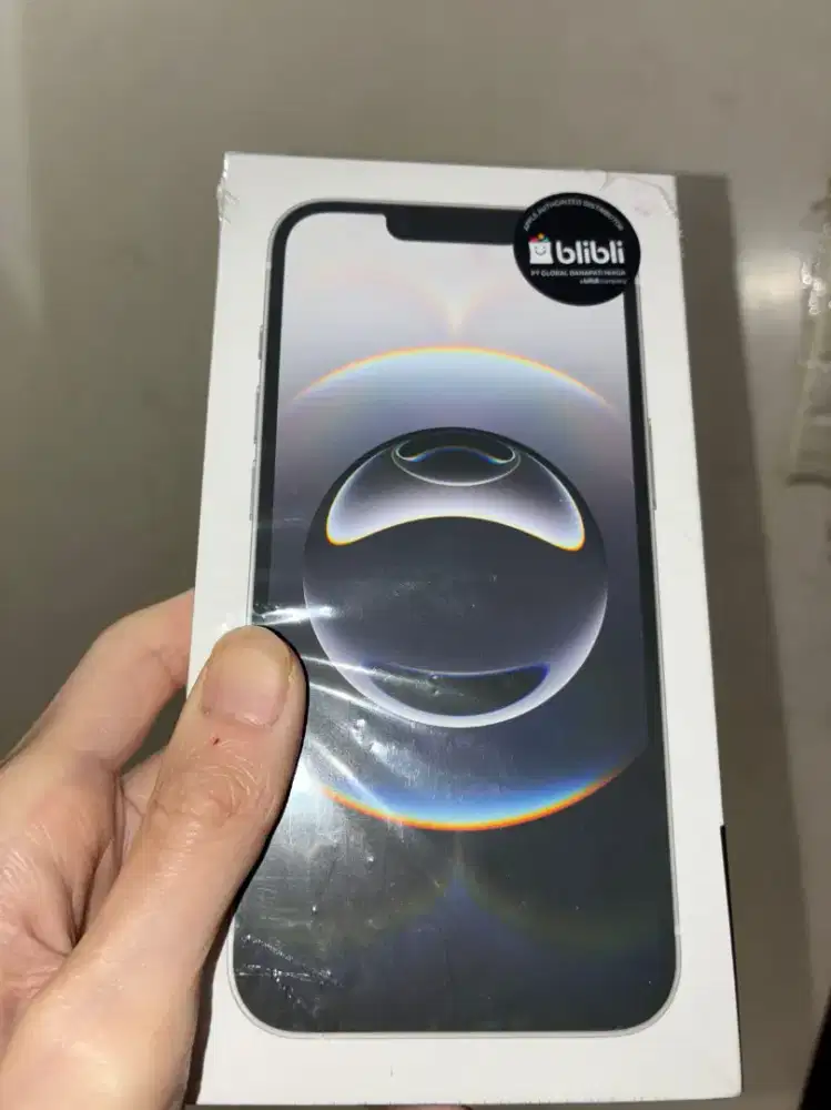 NEW SEGEL IBOX iPhone 16e 128gb White Blibli