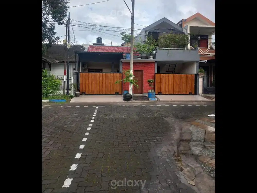 Rumah Bagus di Perumahan Araya Blimbing Malang GMK03203