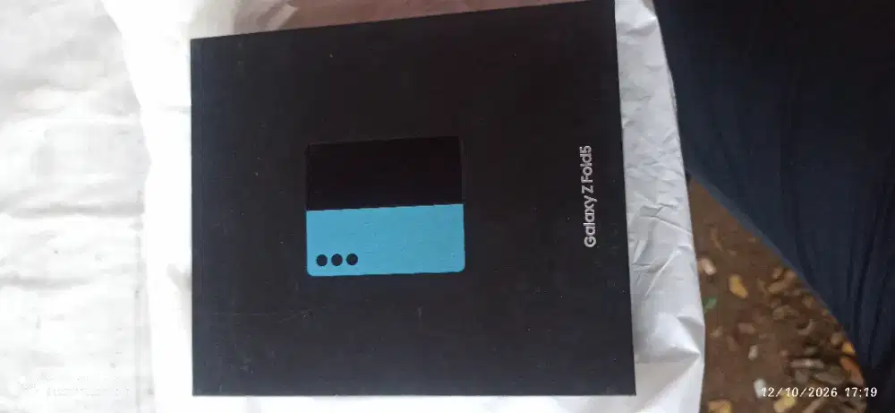 Samsung Galaxy Z Fold5 (Bekas) 1TB