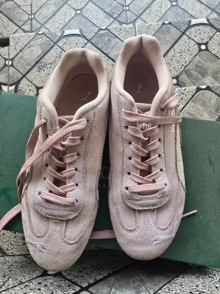 Sepatu PUMA SPEEDCAT
