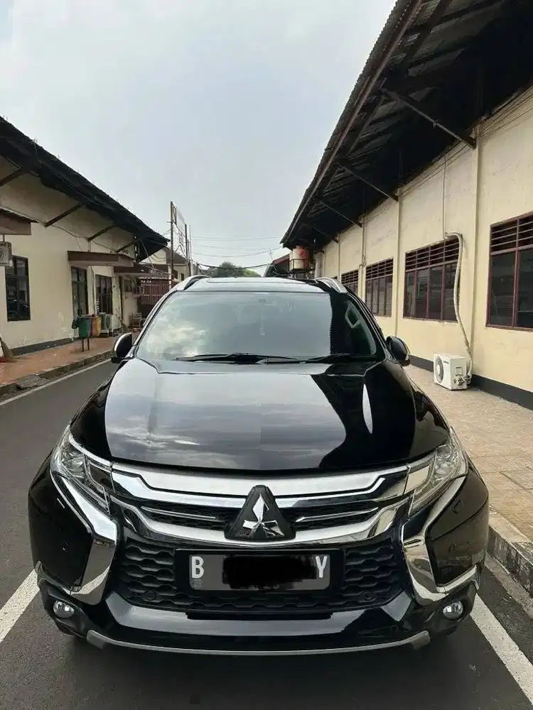 mitsubishi pajero sport (2020)