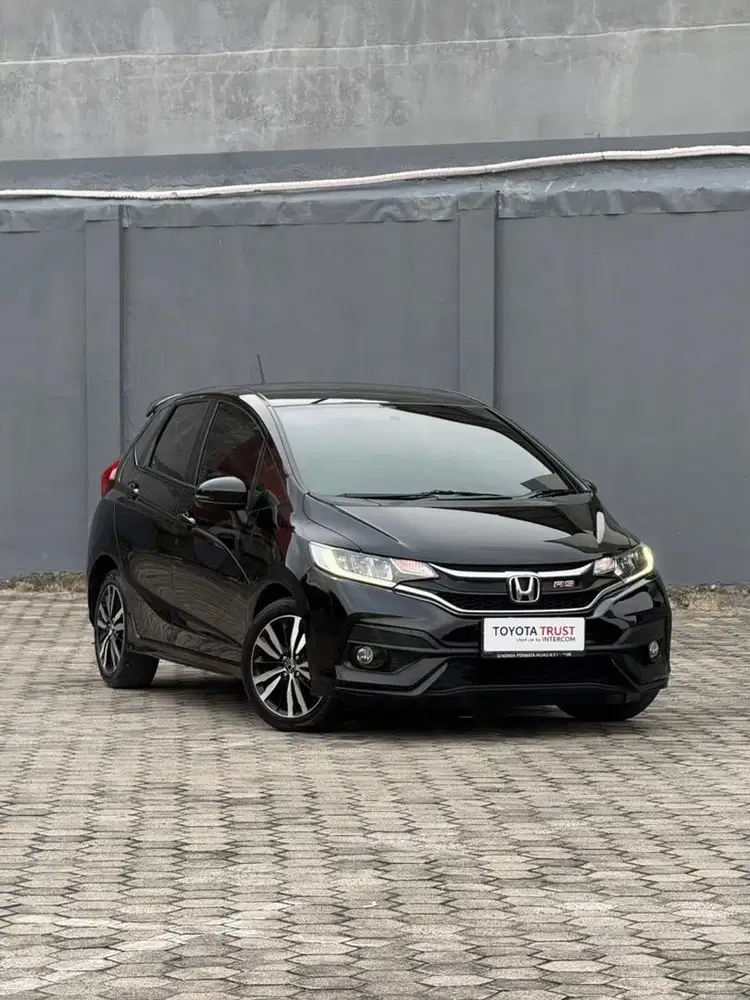 Honda Jazz RS cvt GK5 Facelift 2019
