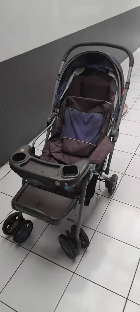 Stoller bayi, masih bagus jual murah aja!