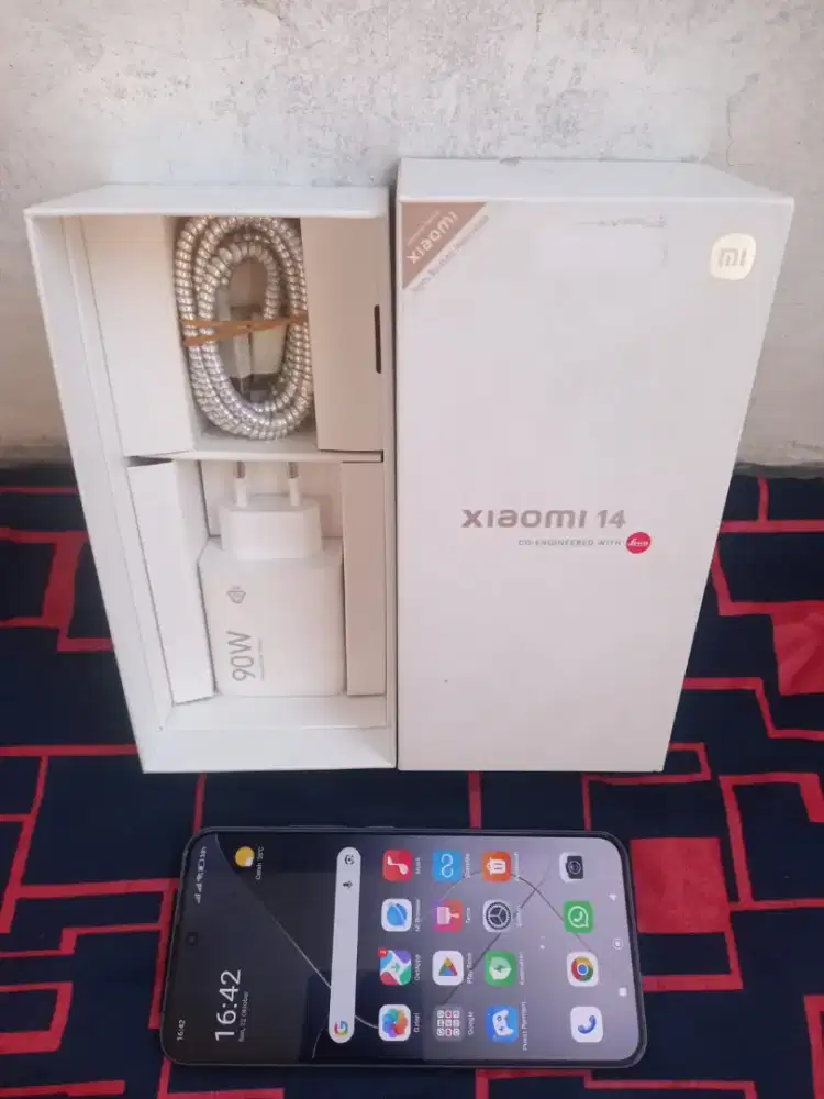 Xiaomi 15 5G 12/256 Fullset ori segel mulus no minus istimewa