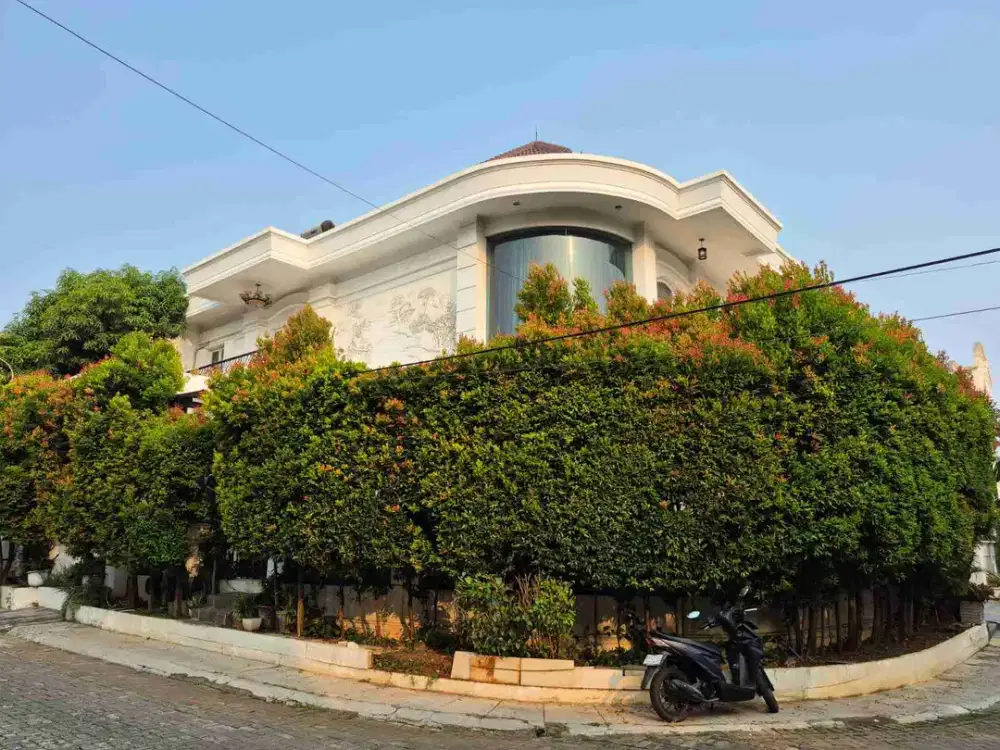 DIJUAL RUMAH VILLA PERMATA GADING JAKARTA UTARA SIAP HUNI