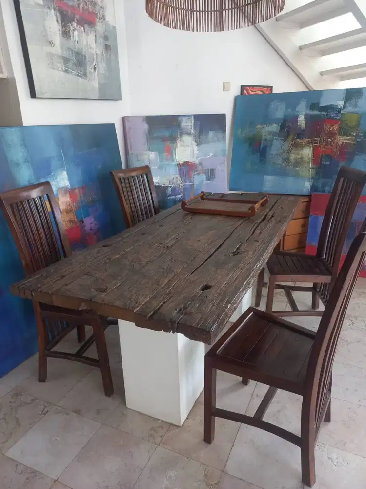 Set Meja Makan Kayu Jati Bekas + 4 Kursi