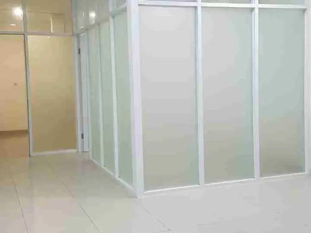 Disewakan Ruko 2 lantai  depan Mall Kelapa Gading