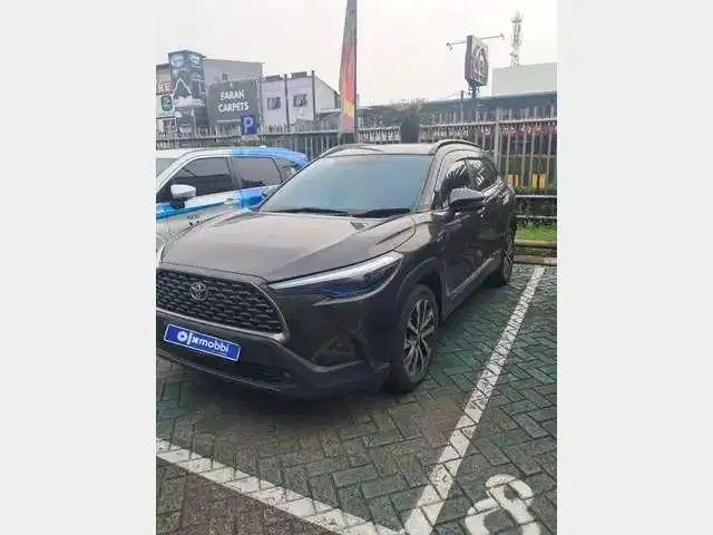 TERMURAH Toyota Corolla 1.8 Cross Hybrid Bensin-AT 2021 AAM B
