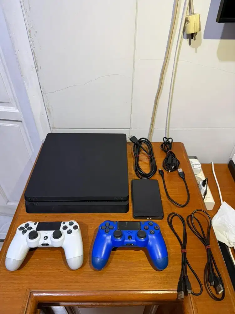 Ps4 Slim 500GB original + SSD 500GB
