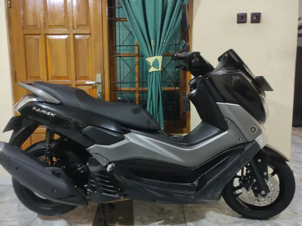 SUPER ISTIMEWA LOW KM NMAX OLD NON ABS SUPER MULUS NO MINUS JARANG ADA