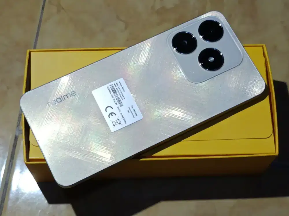 DIJUAL CEPAT HP REALME C61