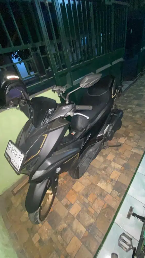 Di jual motor yamaha aerox