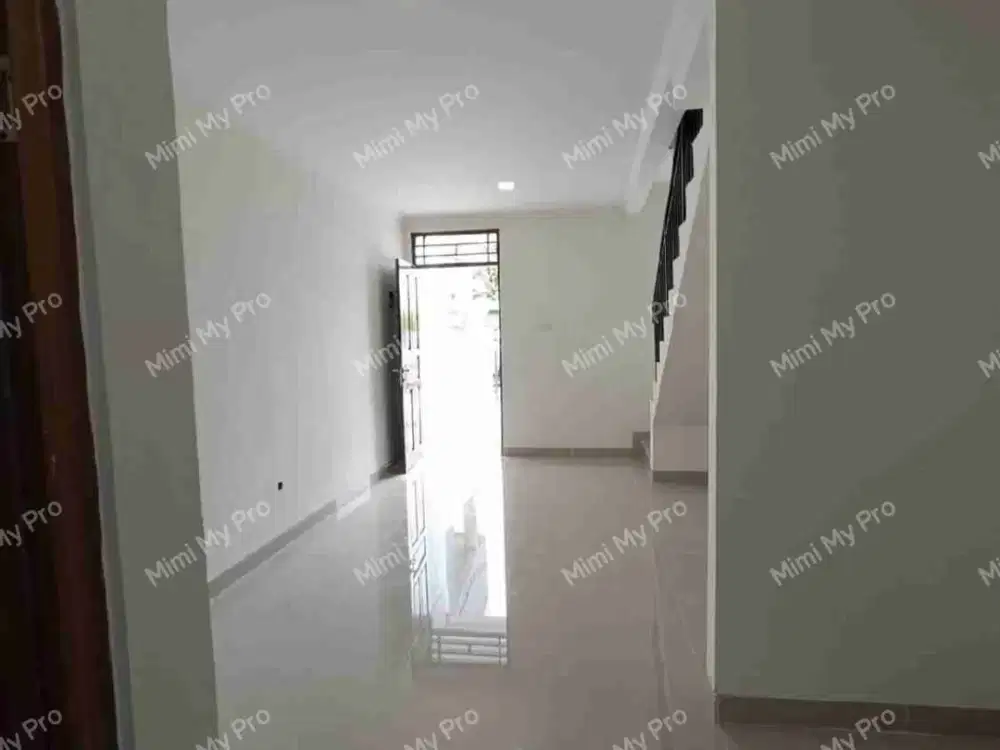 Dijual Rumah Brand New di Taman Palem Lestari Jakarta Barat
