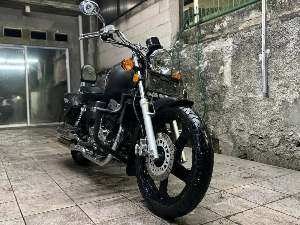 Dijual motor pribadi — Benelli Patagonian Eagle 250 | NIK 2019