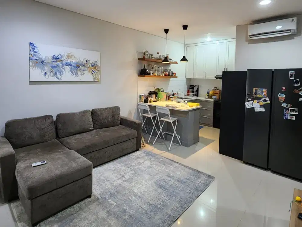 Jual Cepat Rumah 2 lantai Semi Furnished Cluster di VANYA PARK, BSD - 3 kt