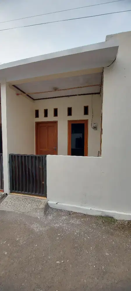 Disewakan rumah minimalis di jalan kebagusan 4 RT 6 RW 4 NO 11C