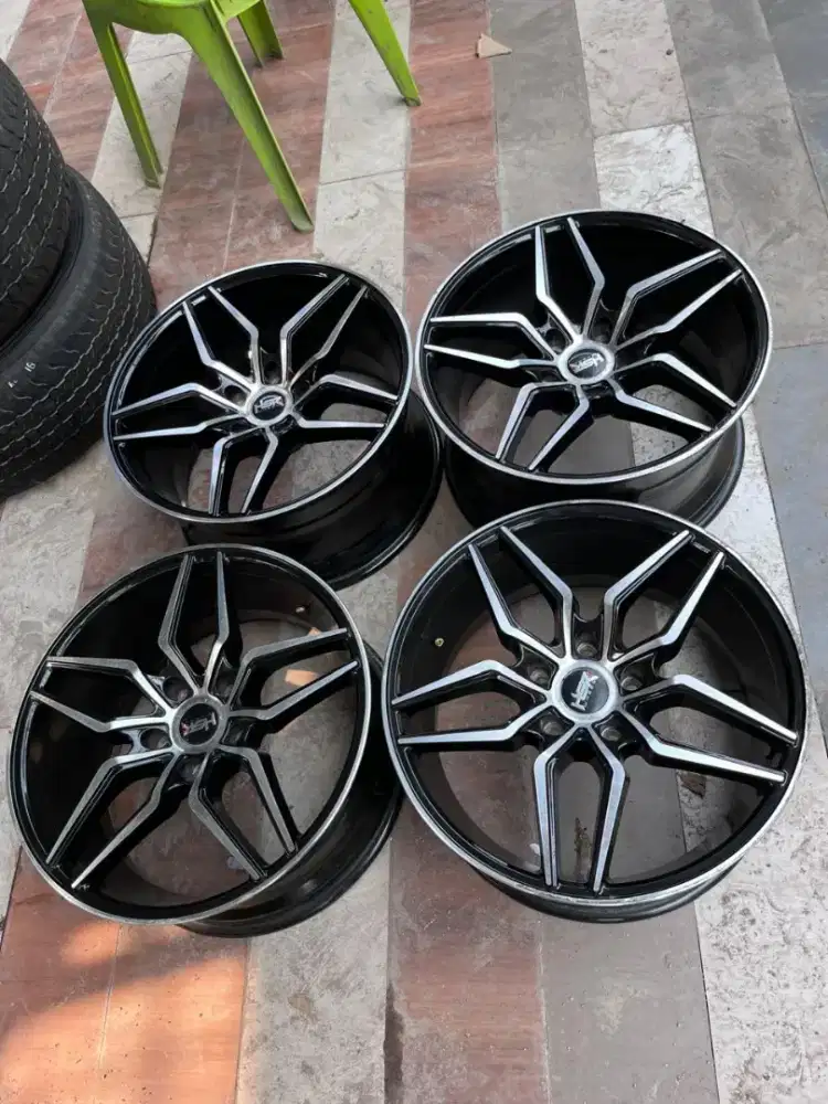 Velg hsr ring 18x8,5-9,5 pcd 5x120 ET 30 BMW byd seal