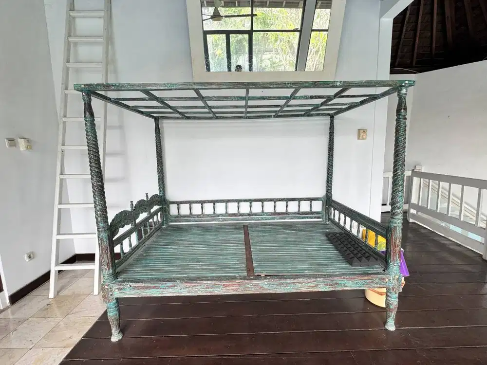 Daybed Kayu Biru Teal (Canopy)