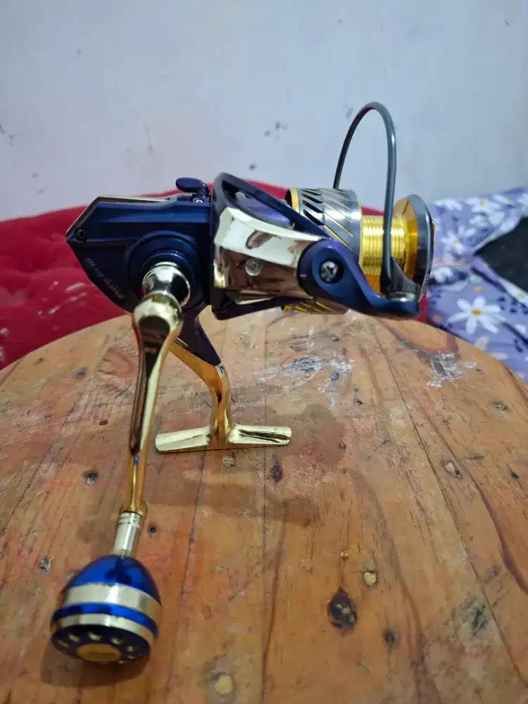 FS Reel Pancing Shikari BlueWave 4000 HG