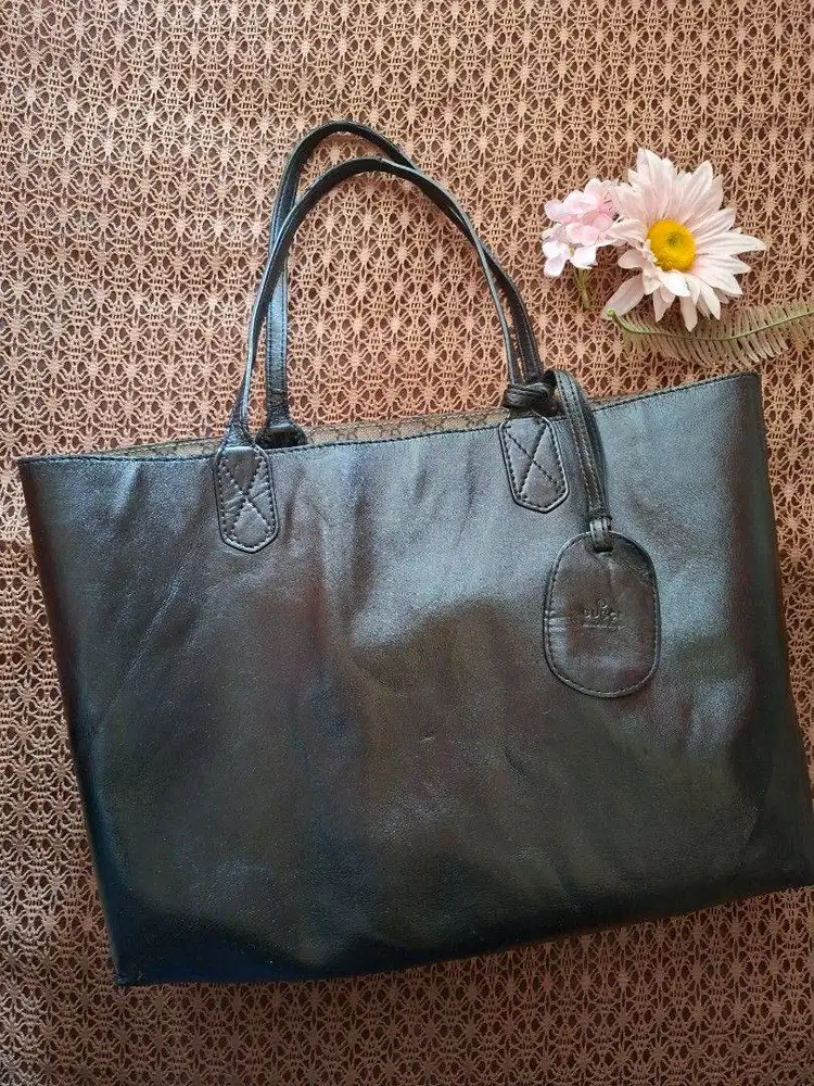 Tote Bag Reversible Leather Black Preloved