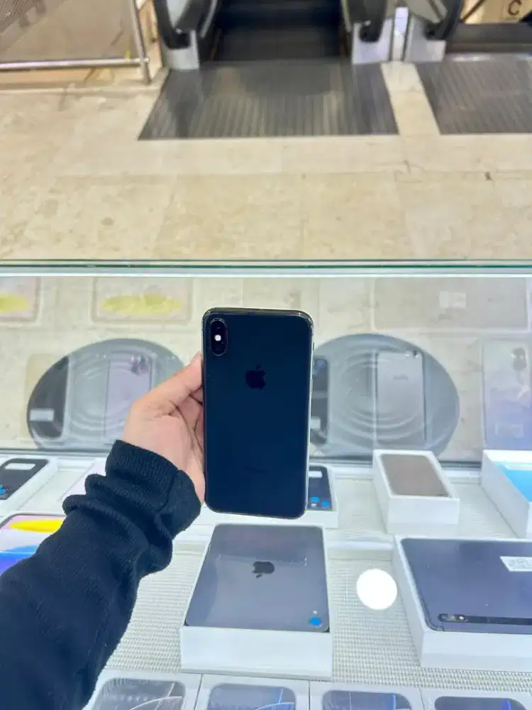 iPhone X 64GB inter PP/A unit dan Charger only
