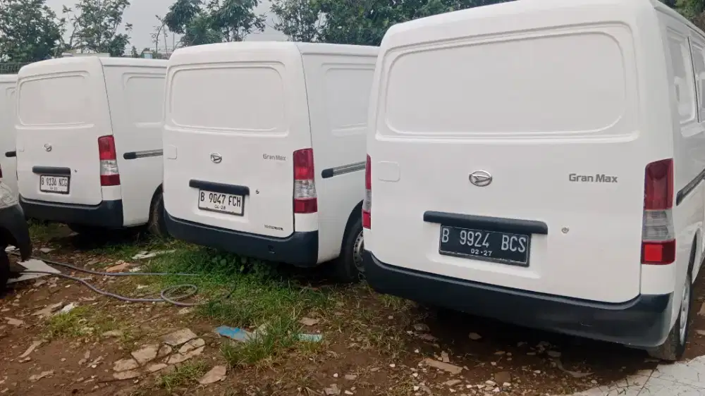 granmax grandmax grand max blindvan blinvan ambulance 2019 box 2020