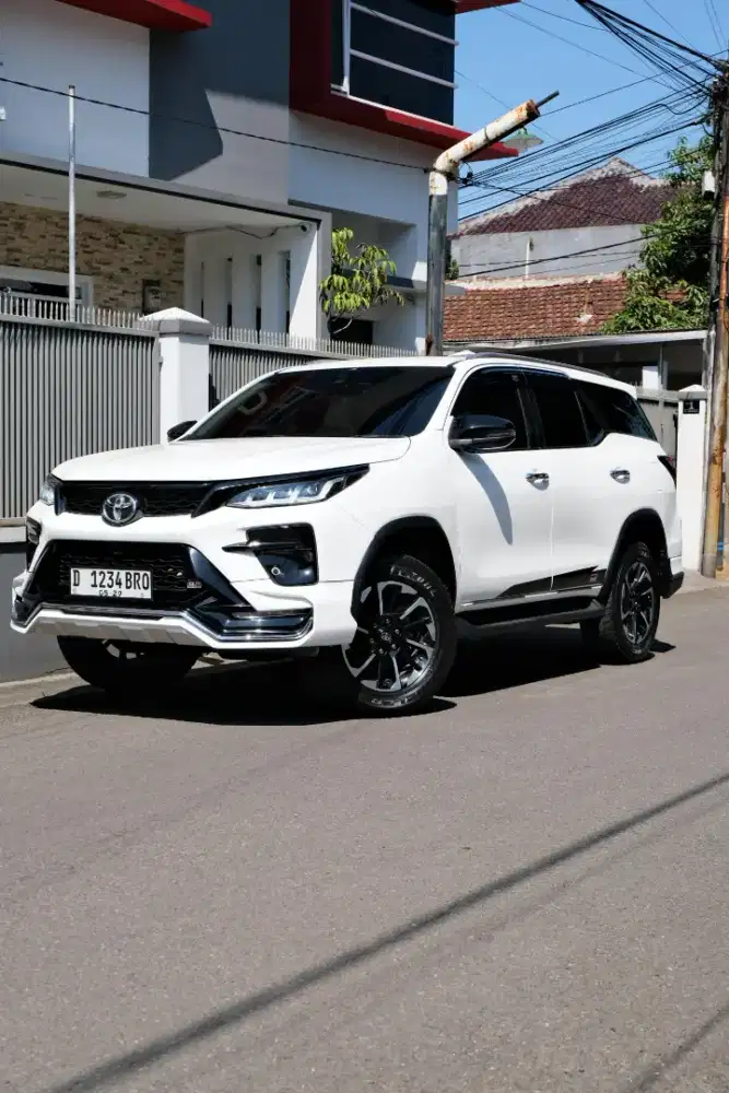 Toyota Fortuner 2.8 VRZ 4x2 GR Sport AT 2022