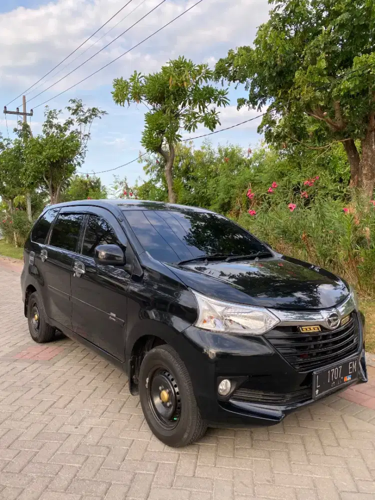 Jual xenia tahun 2016 tangan pertama