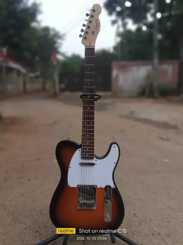 Squier telecaster debut series (like new)