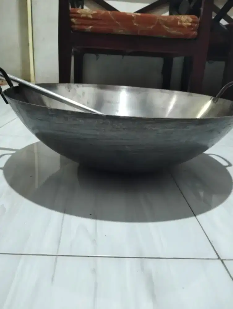 Wajan plat besar tebal