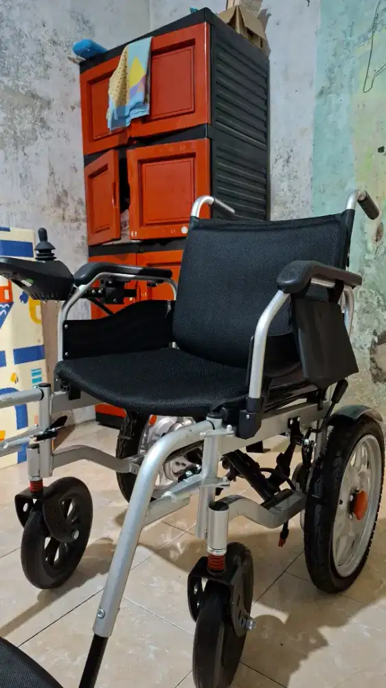 Kursi roda,kursi roda