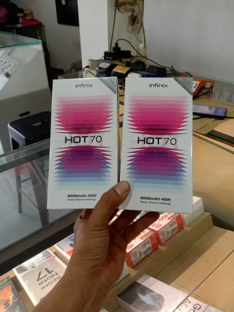 [ Fast respon WA ] Infinix Hot 70 8+8/128 Garansi resmi 1thn